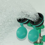 ClassicLine Sicherheits-Augendusche mit zwei Brauseköpfen 45° für Tischmontage – Bild 3