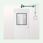 ClassicLine variable Körper-Notdusche für Über-Tür-Montage – Bild 3